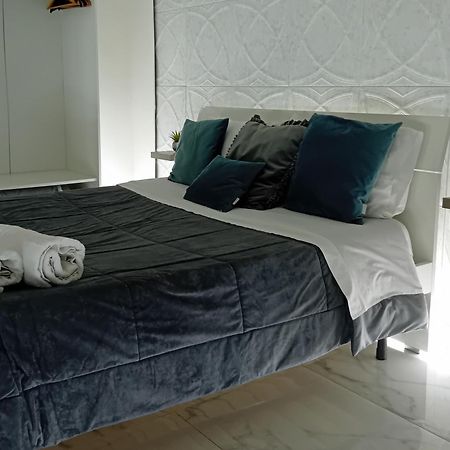 Apartament Donna Rita House Neapol Zewnętrze zdjęcie